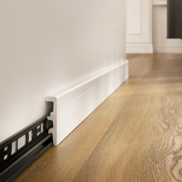 Listwa przypodłogowa Arbiton VEGA - biały P0811