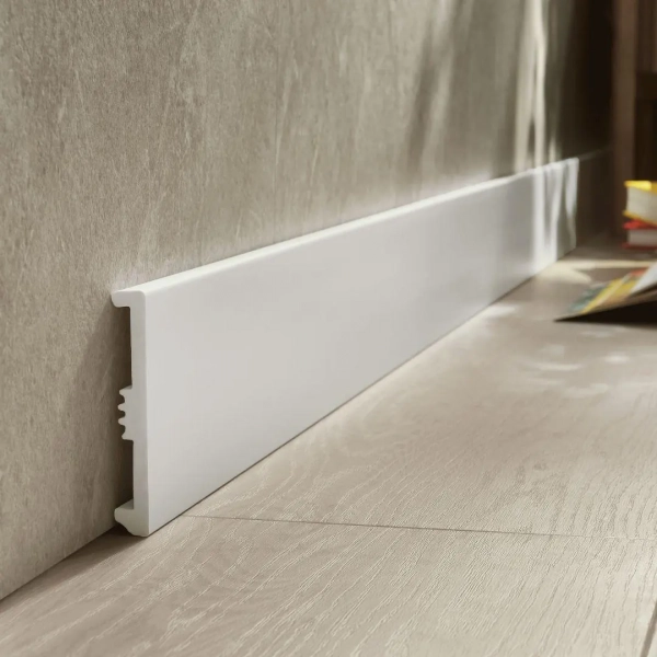 Listwa przypodłogowa Arbiton STIQ XL - biały ST110