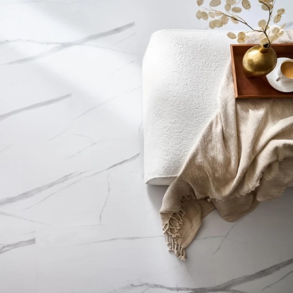 Płytki winylowe - Afirmax BiClick XXL Stone - Snow Carrara - 91,4 x 45,7 cm - panele podłogowe na klik