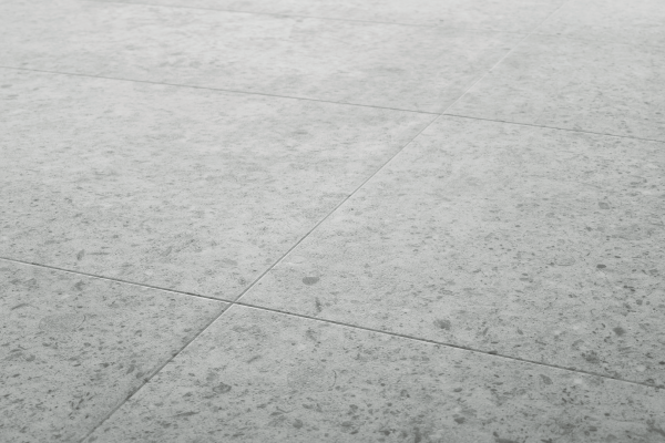 Płytki winylowe - Arbiton Amaron Forma - Aveiro Silver - 91,4 x 45,7 cm - panele podłogowe na klik